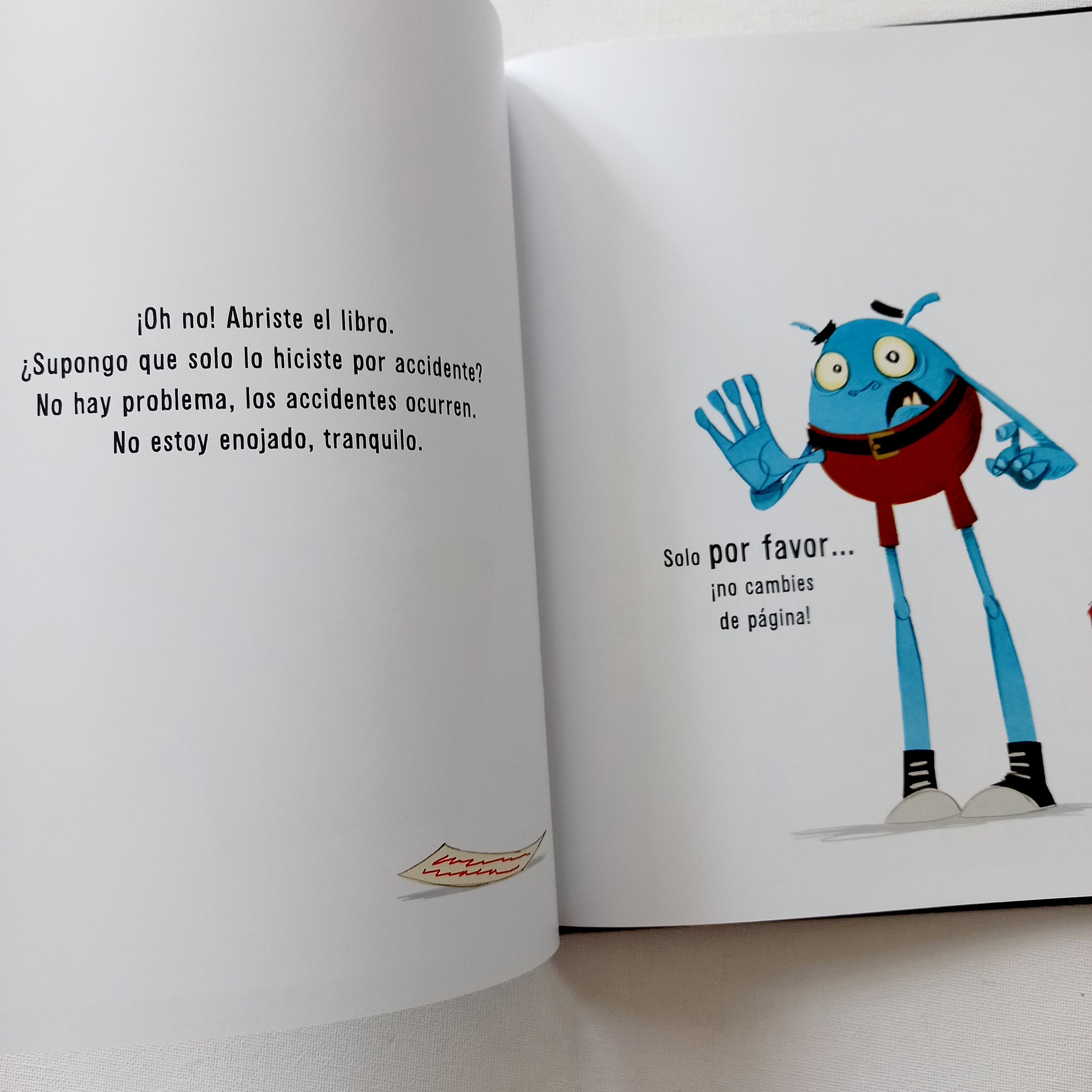 Por favor no abrir este libro Por favor no abrir este libro